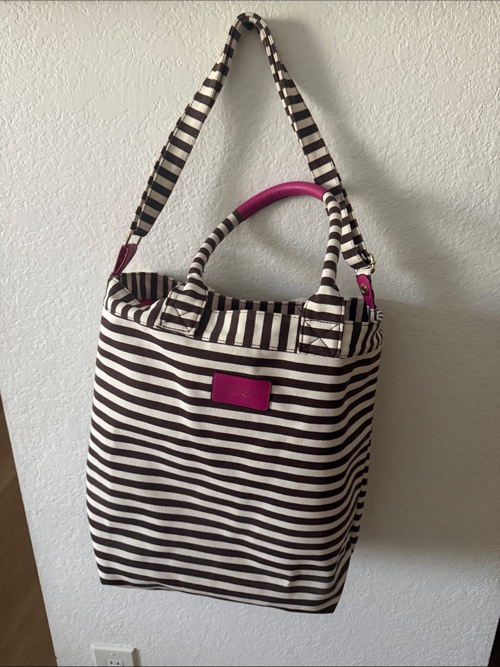 HENRY BENDEL TOTE WITH MATCHING GLASSES CASE Striped Canvas Tote with Pink Trim